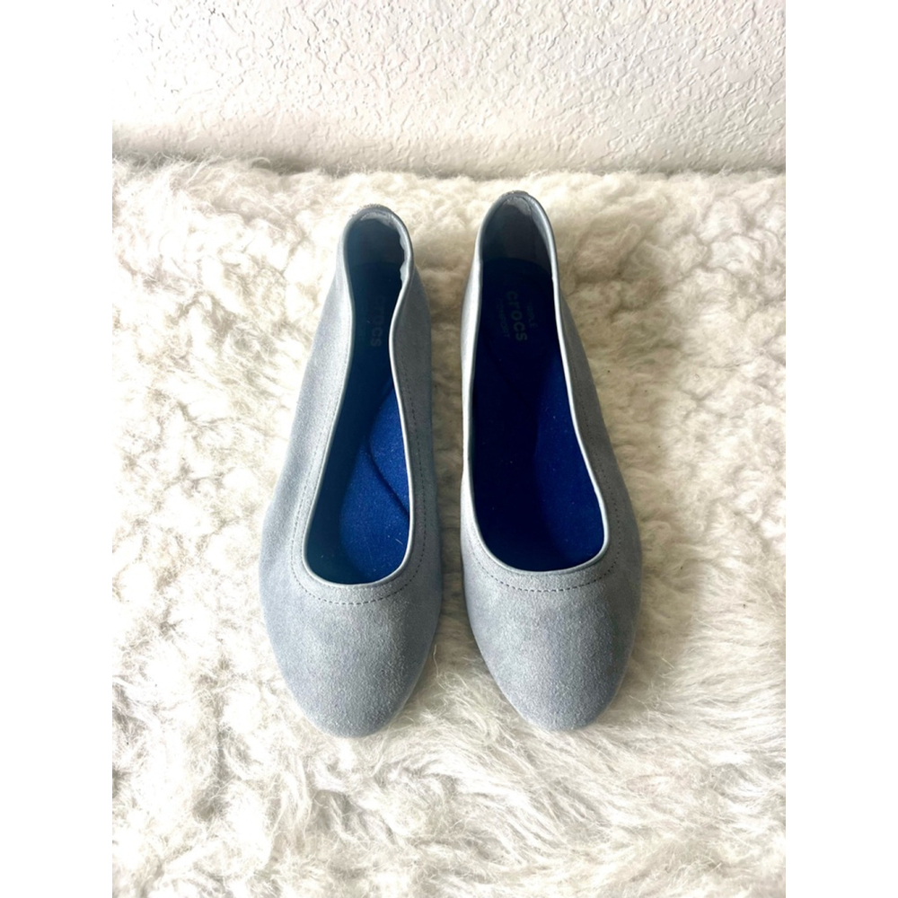Crocs Womens Lina Suede Loafer Shoes, grey US W7.5